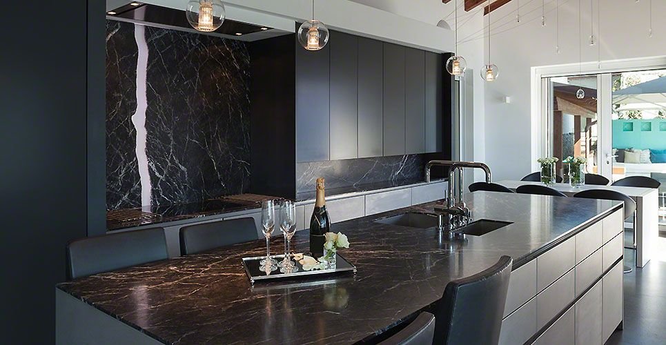 Quartz Interiors, Modern Kitchen